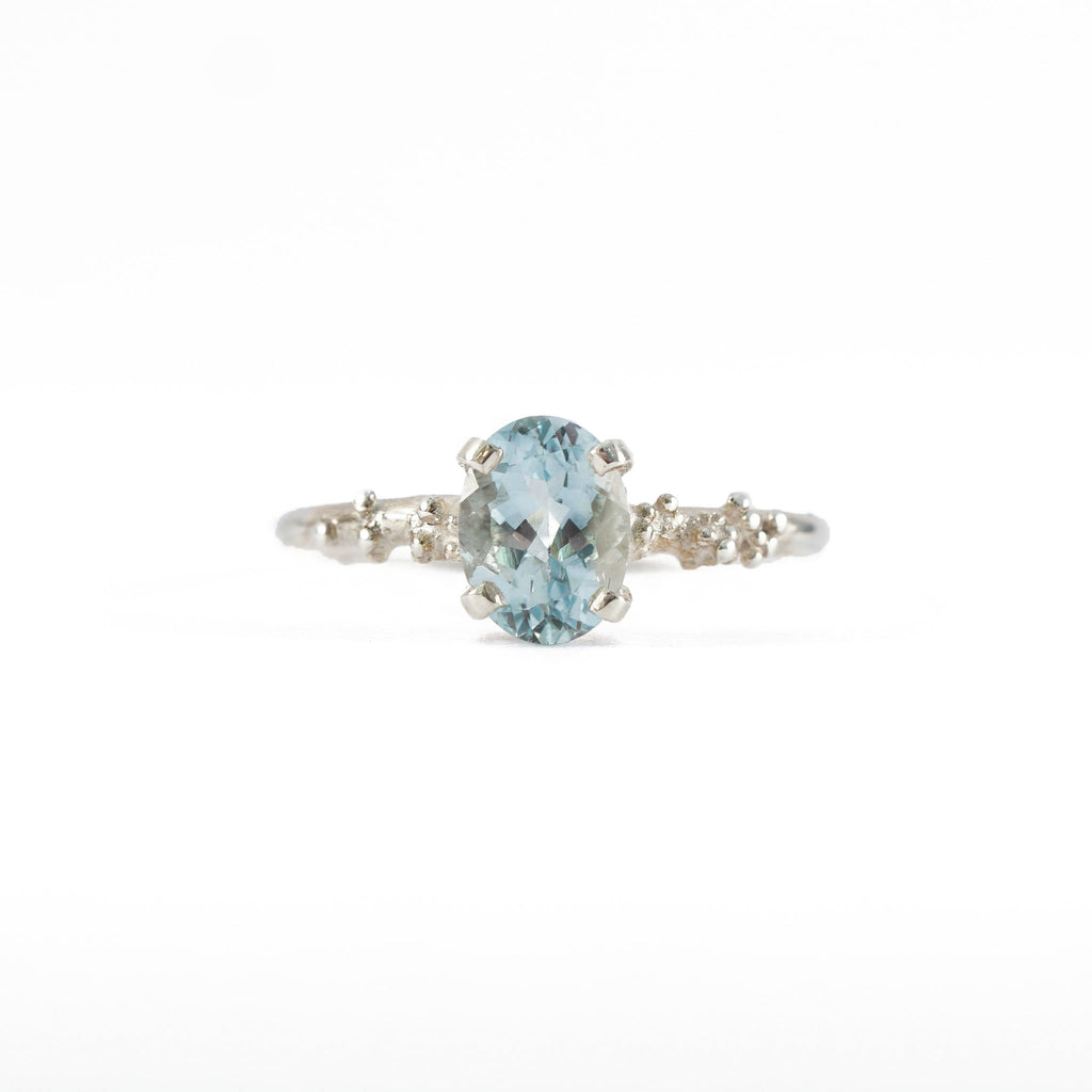 Oval Aquamarine White Gold Ring